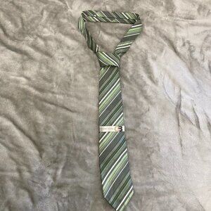 Geoffrey Beene Extra Long Green Diagonal Striped Tie 100% Silk New with Tag NWT